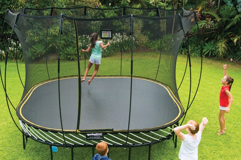 smart-trampoline-backyard-fun2-1560x620_2.jpg
