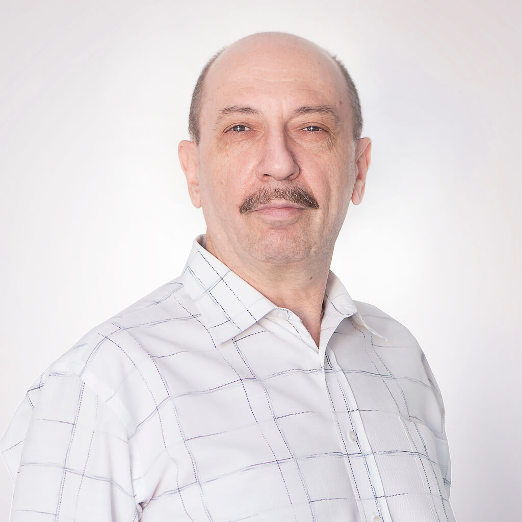 Леонид Алексеенко